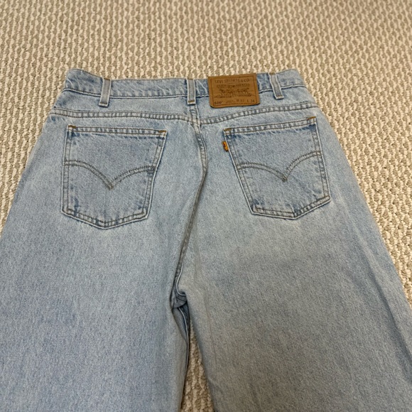 Vintage Orange Tab Levis 560 Loose Fit Tapered Leg Light - Picture 5 of 16